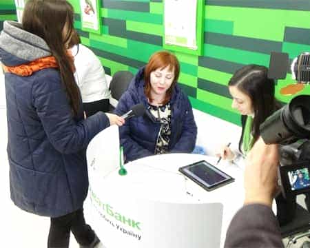 Цілодобовий кредит на карту Приватбанку