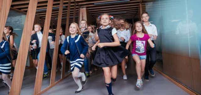 Карта юніора, платіжна картка від Приватбанку Карта юніора, платіжна картка від Приватбанку